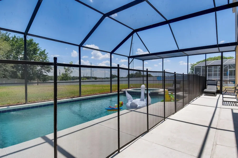 6BR Windsor Palms Home by FS FL VH-8036