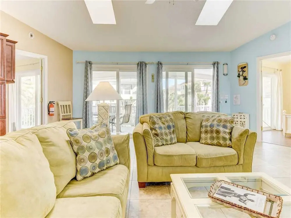 Ocean Walk, 2 Bedrooms, Sleeps 6, Ocean Views, New Pool
