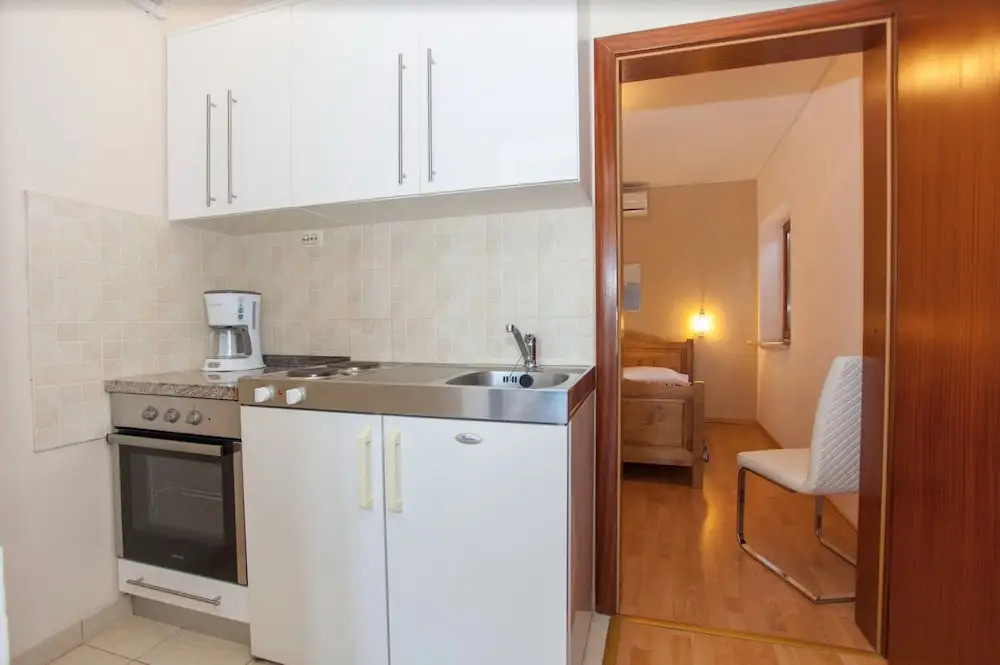 Apartments Beach Side Brela