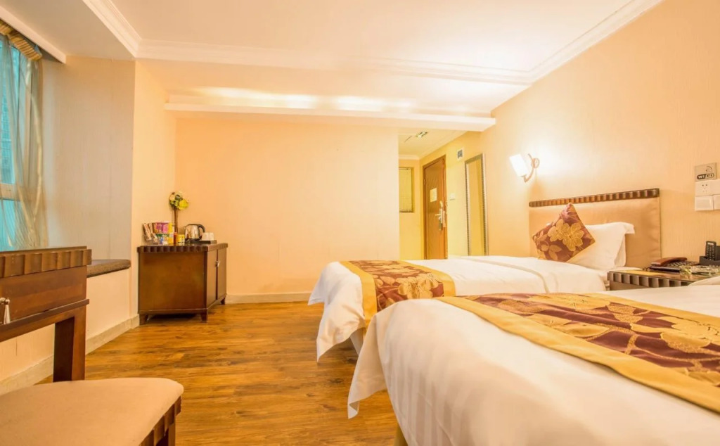 Shenzhen Lei Zhen Hotel