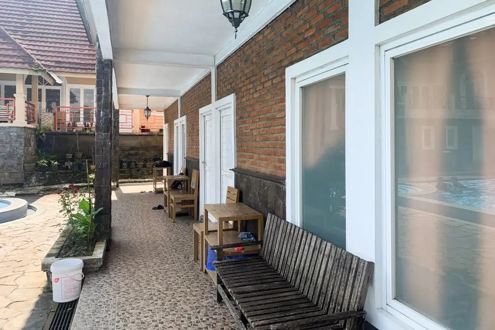 Urbanview Hotel Villa Q Gisting by RedDoorz