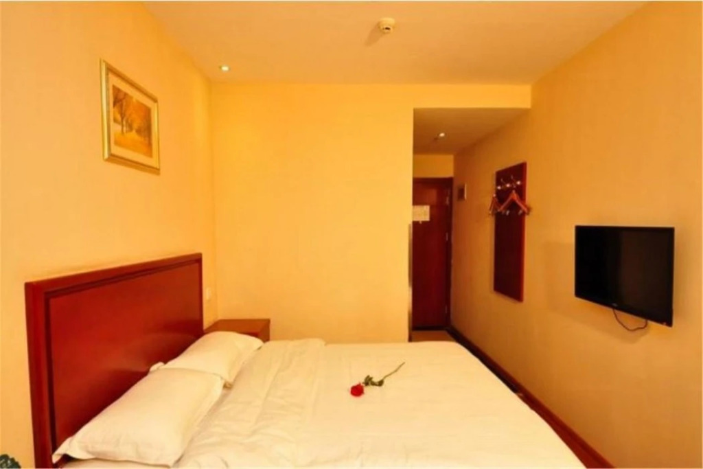 GreenTree Inn Jinan Xishichang Weiba Road Business Hotel