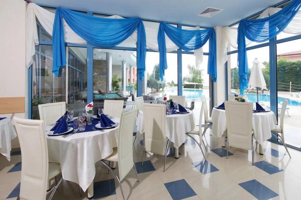 Blue Bay Hotel