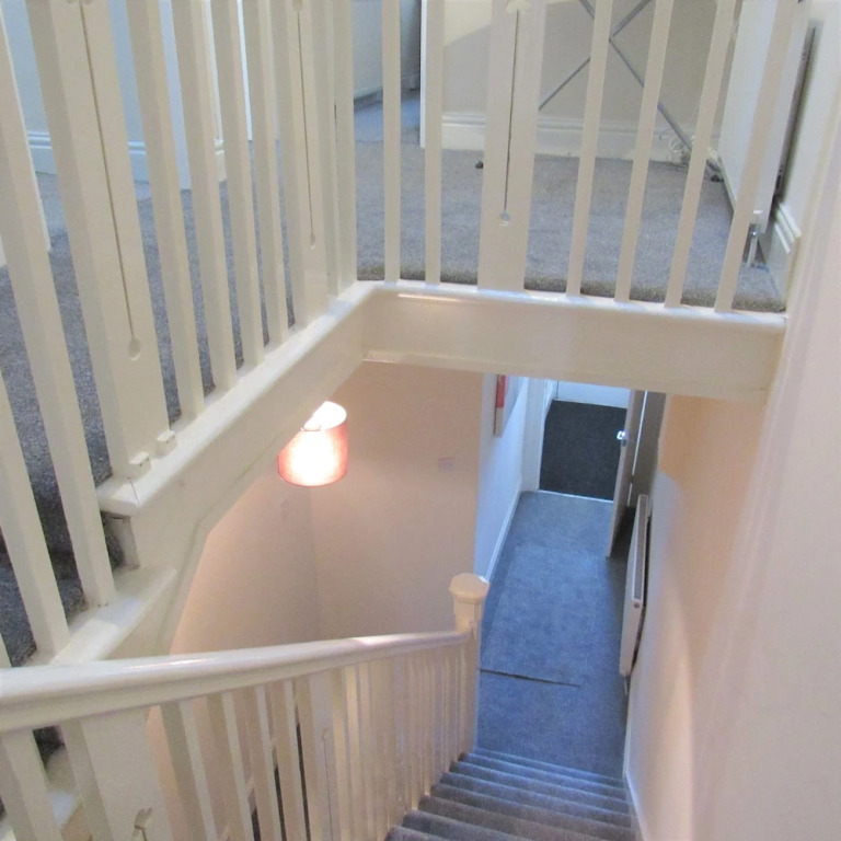 Spacious Apartment Heaton