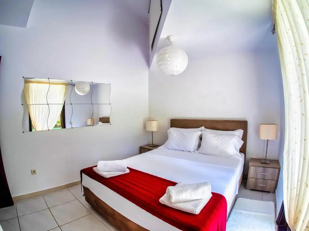 Sani Villa Lili 7