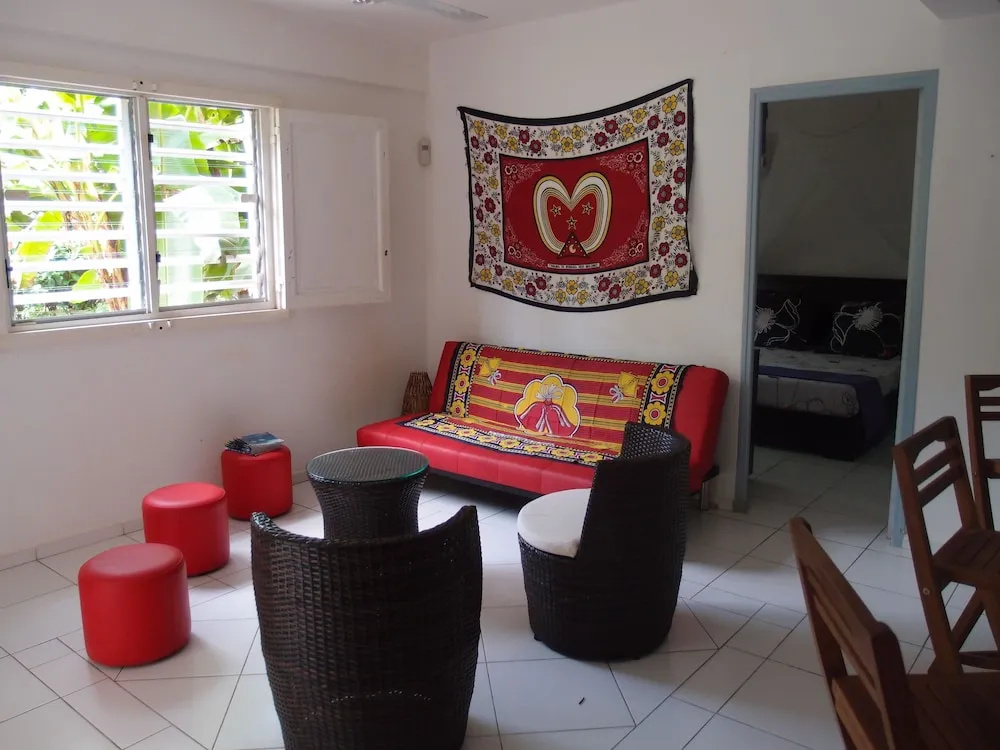 Villa Maora