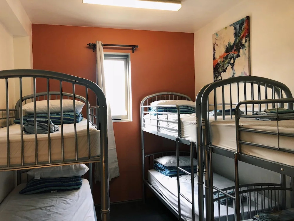 The Nook Backpackers