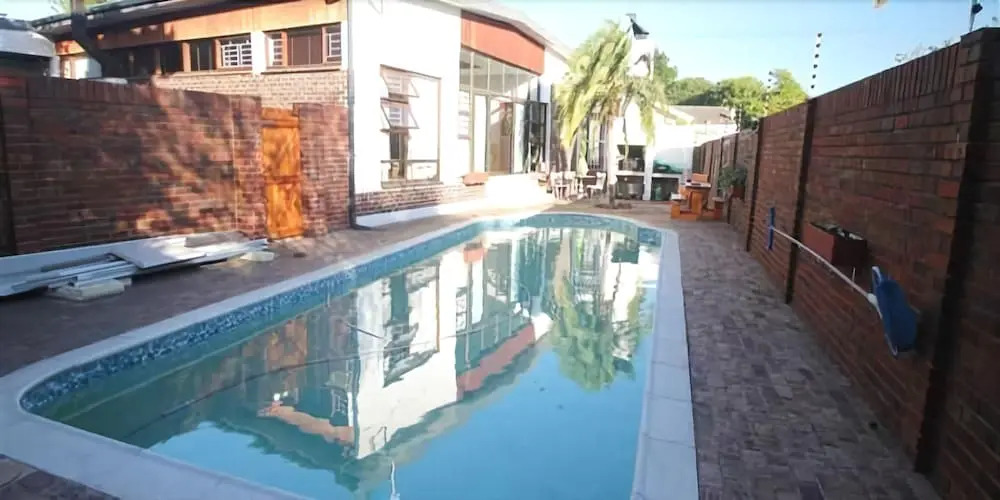 Dizzy Lizzy Self Catering