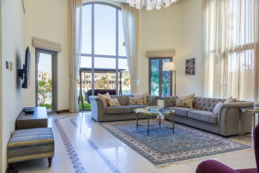 5 Bedroom Garden Villa at Frond E by Deluxe Holiday Homes
