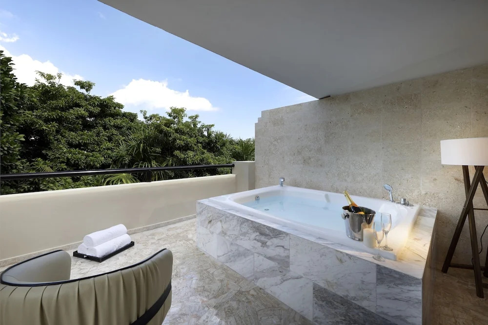 Trs Yucatán Hotel By Palladium