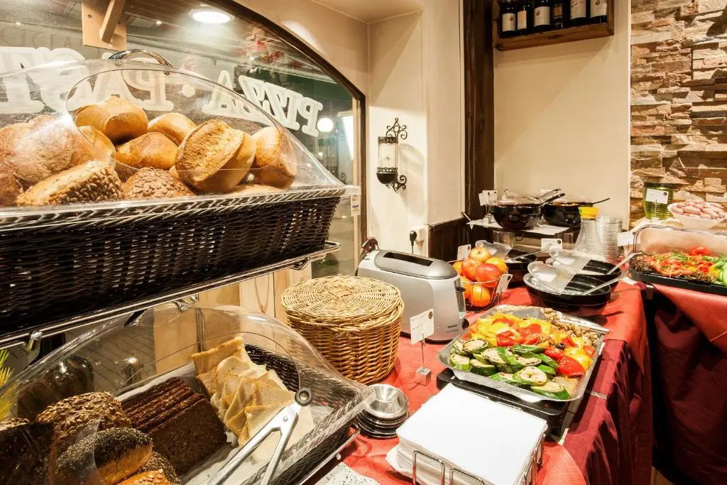 Centro Hotel Boutique 56