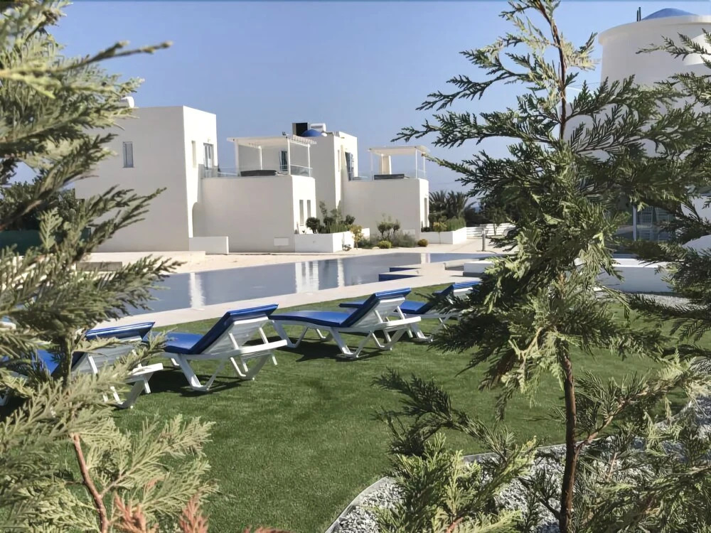 Wavebreeze Villas