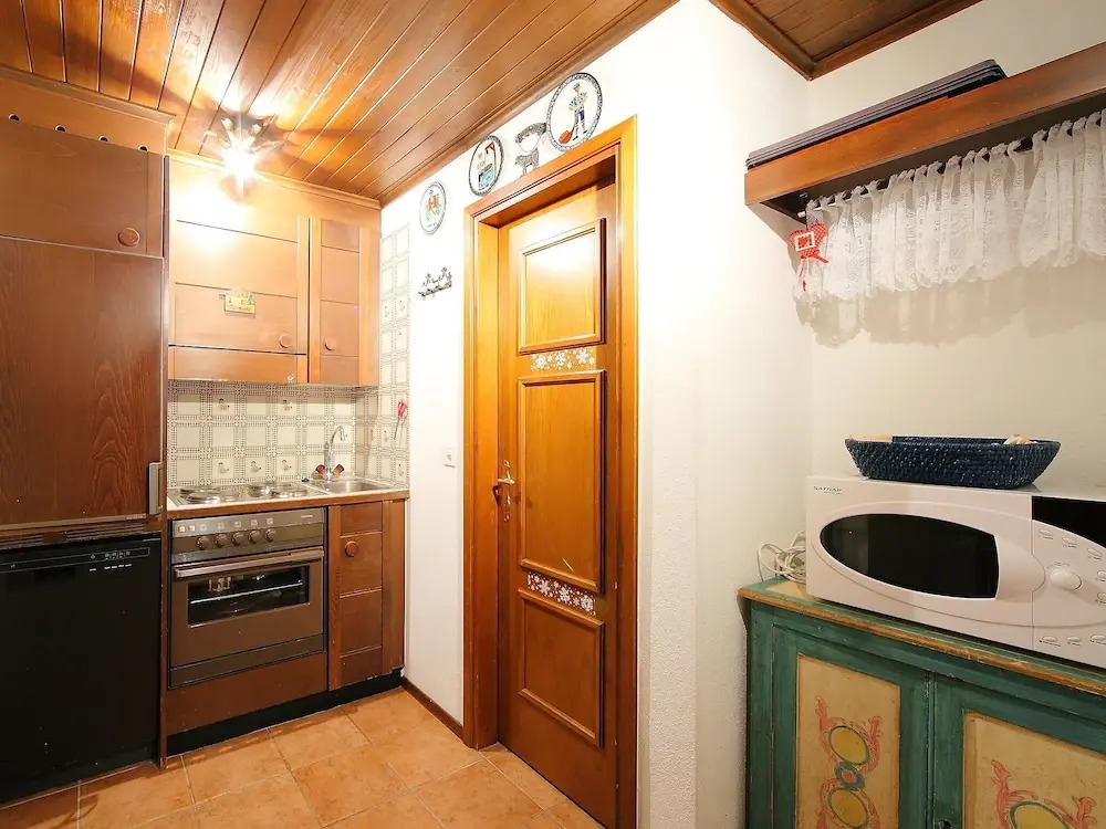 Apartment Residenza Chesa Margun 13-5 by Interhome