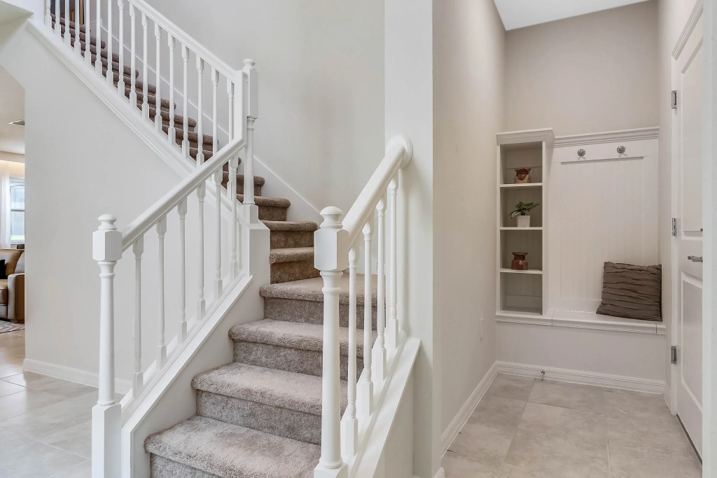 5 Bedrooms 45 Bathrooms Windsor Island 602 Jl