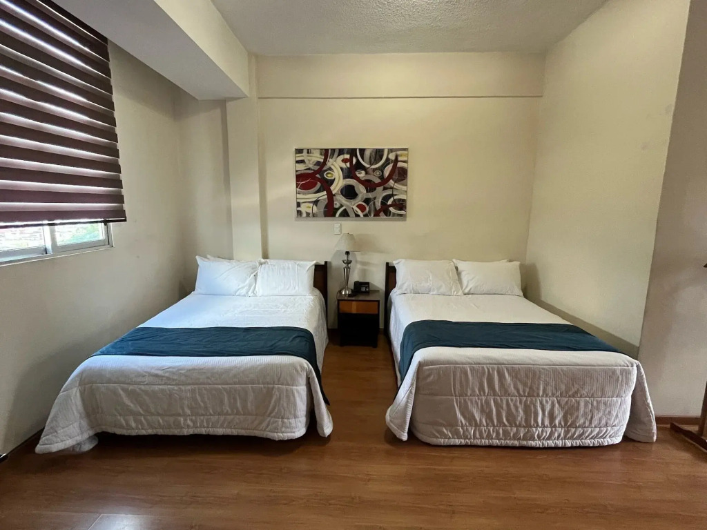 HOTEL TRUEBA