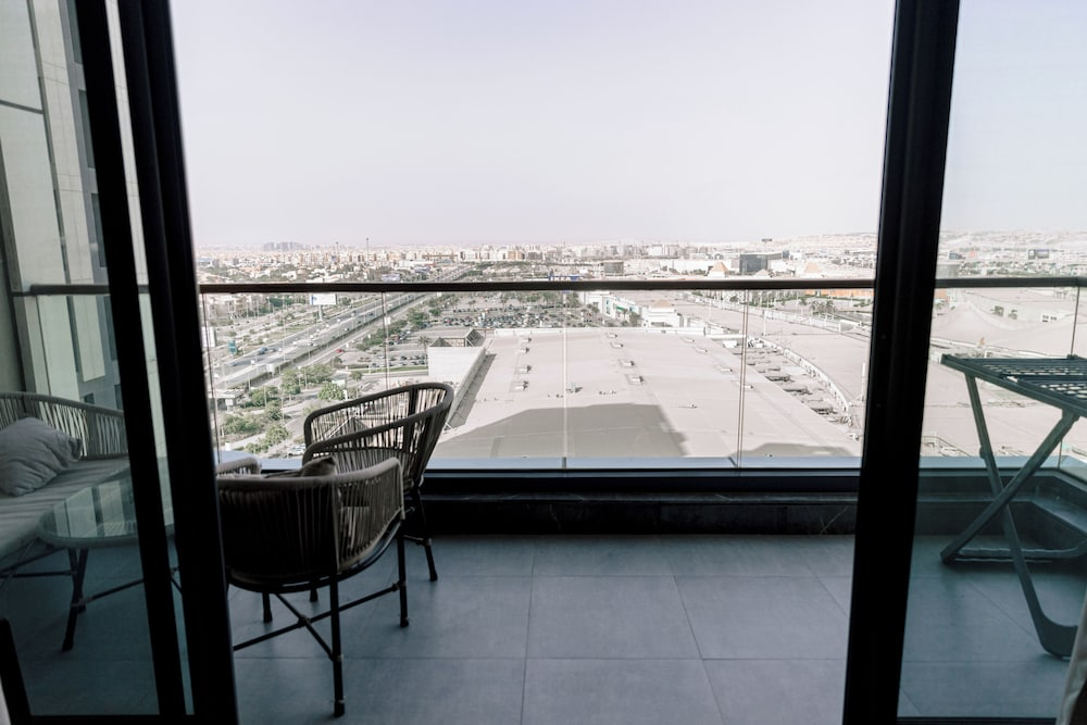 Alsawah - Skyline 3BR - Aeon Towers