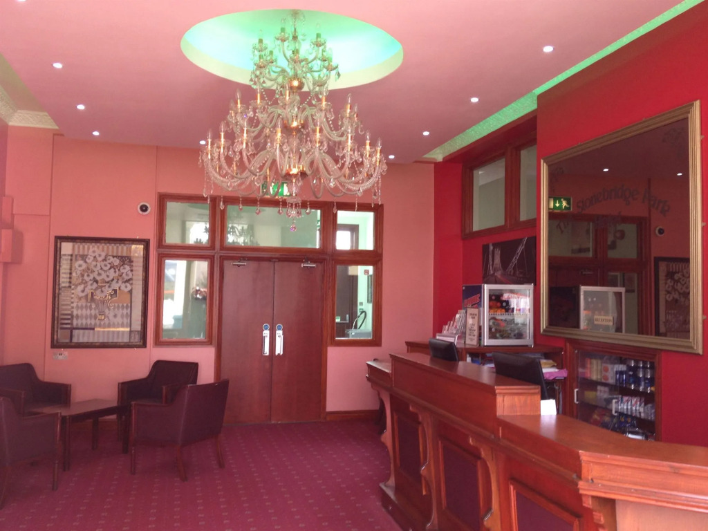 Bridge Park Hotel
