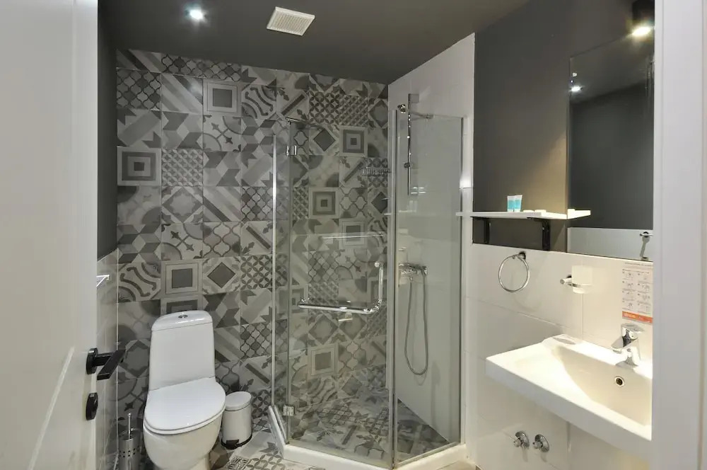 Meidan Suites