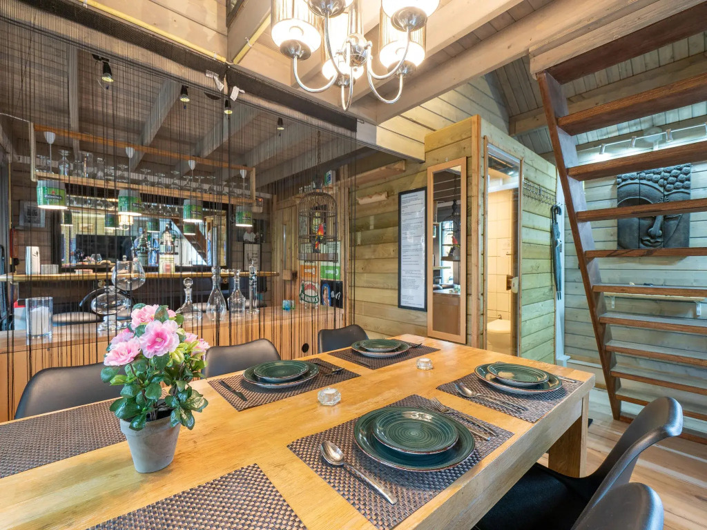 Modern chalet in Wilhelminadorp with private terrace