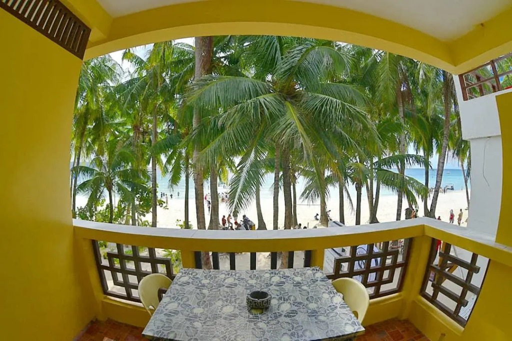 Casa Fiesta Resort