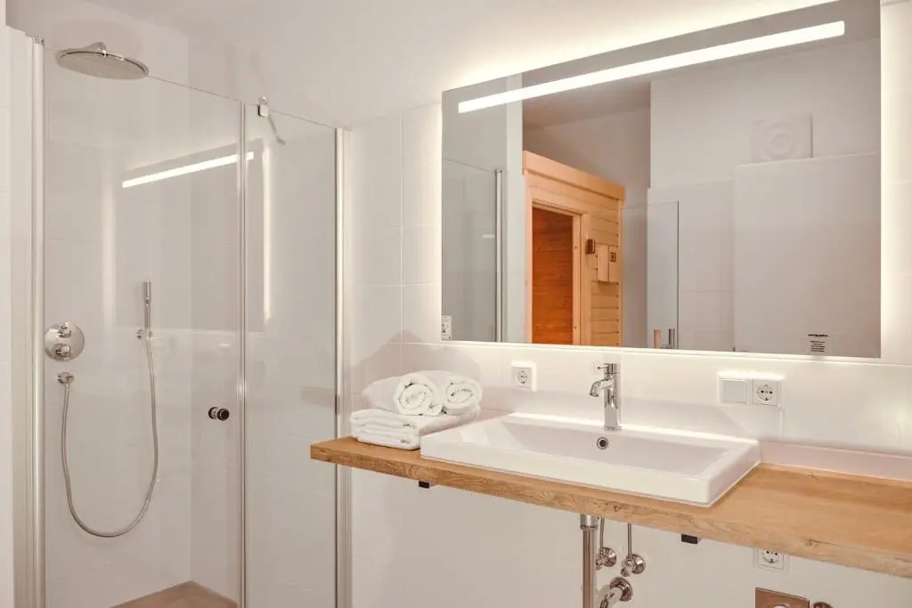 die Tauplitz Lodges - Alm Lodge A13 by AA Holiday Homes