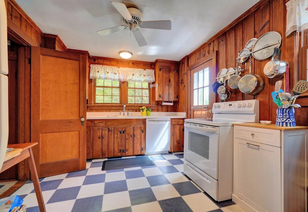 110 74th Street Home 5 Bedrooms 3.5 Bathrooms Home
