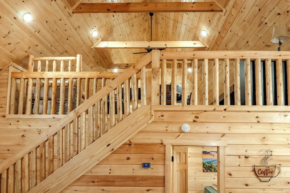 Gatlinburg Mountain Cabin: 4 Mi to National Park