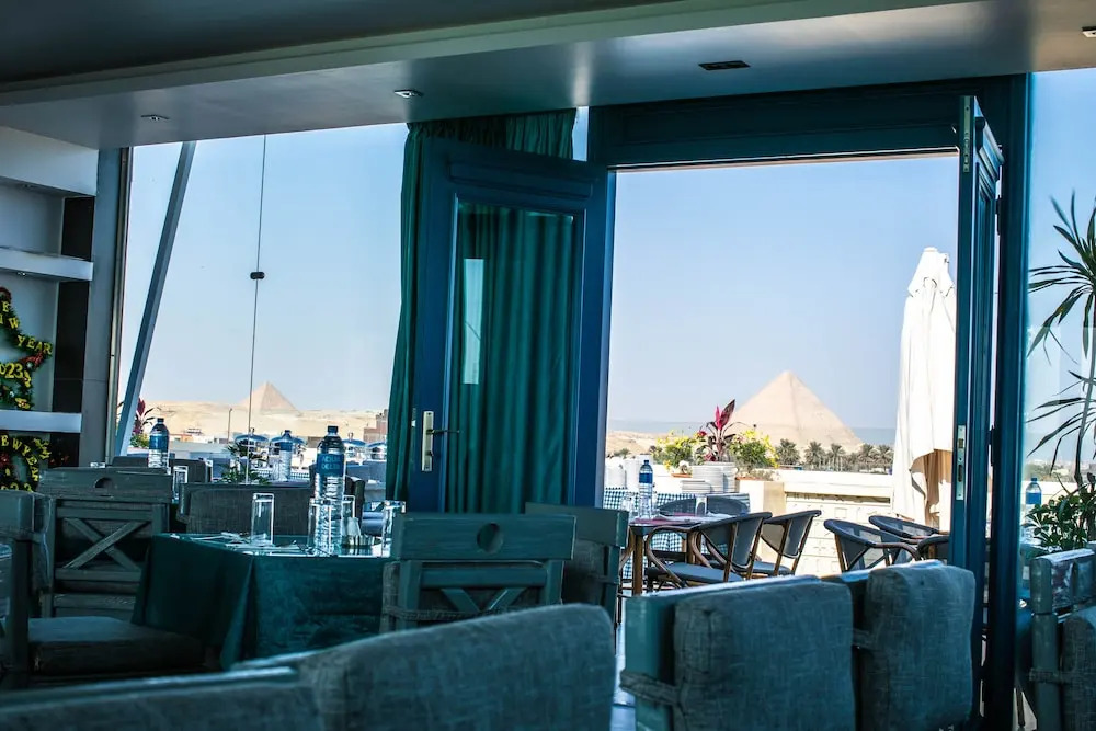 Pyramids Chill Out