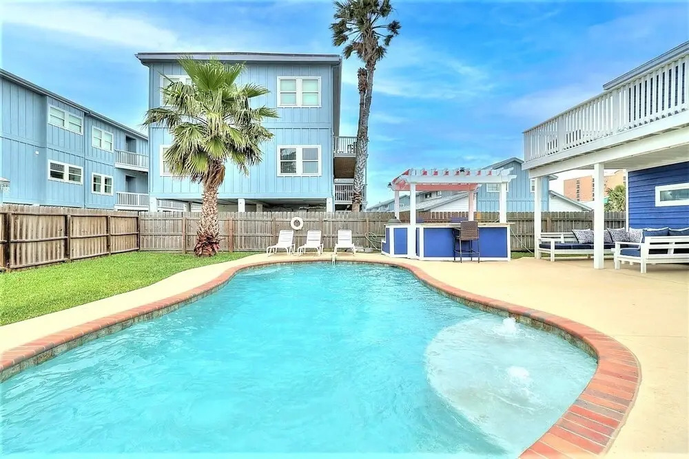 Leave of Absence - 4 Br Home