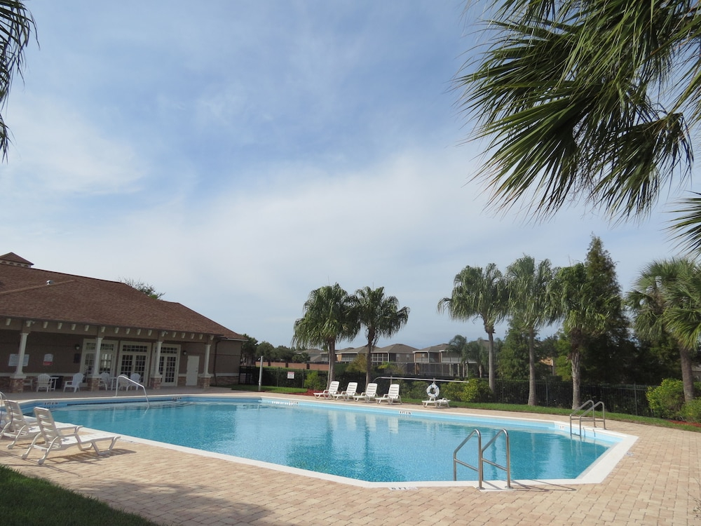 Pool Homes by SVV