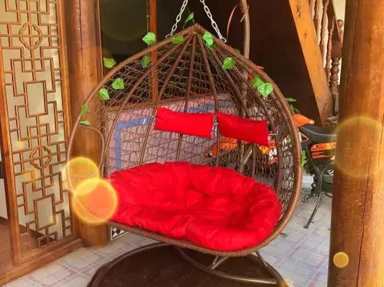 Wangs Courtyard Guesthouse(香格里拉望月悠庭民宿)