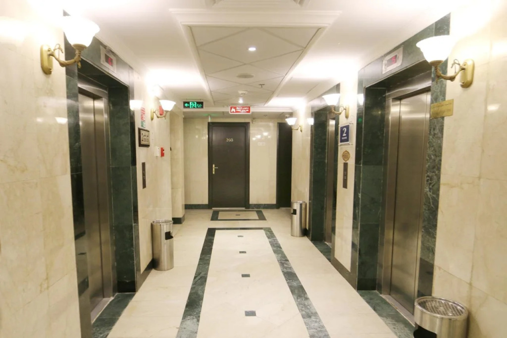 Ishraq Al Bustan Hotel