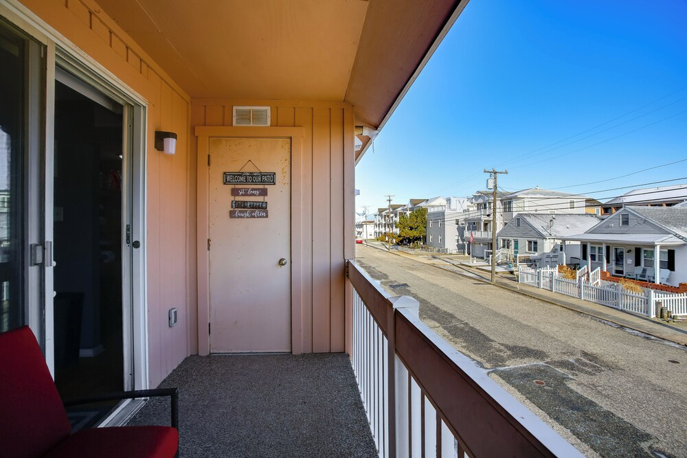 Steps to Brigantine Beach: New Jersey Beach Condo