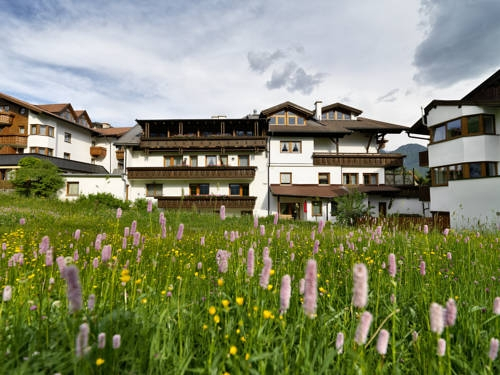 Hotel Garni Alpina