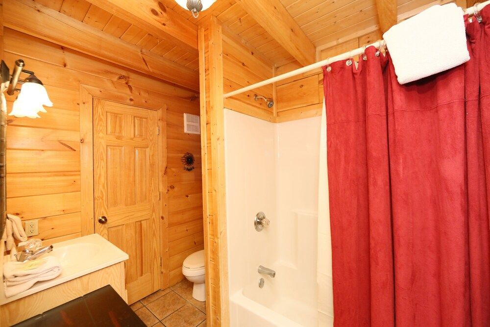 Sweet Surrender - One Bedroom Cabin