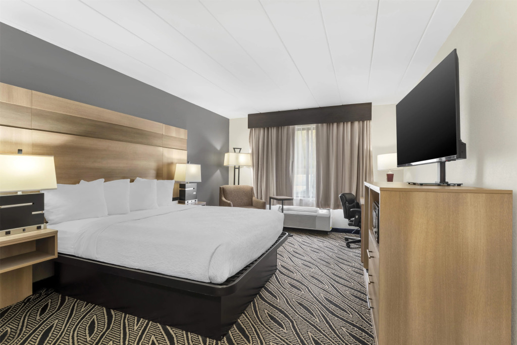 Best Western Braddock Inn