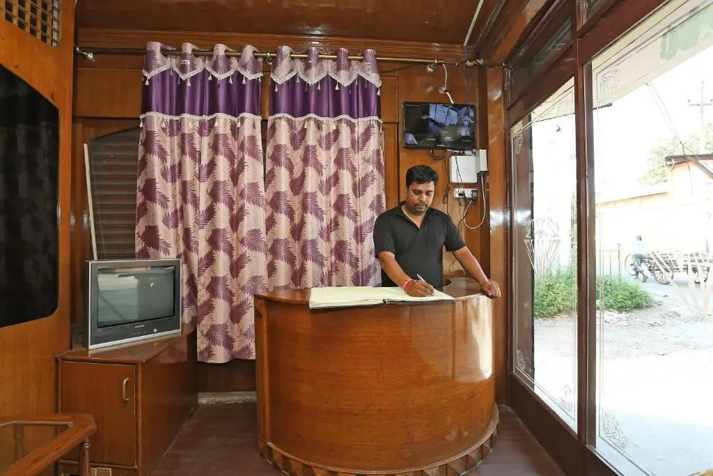 Ashwani Lodge by OYO Rooms