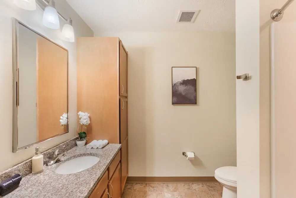FRONTDESK Portal Place Apts Oakland Pittsburgh
