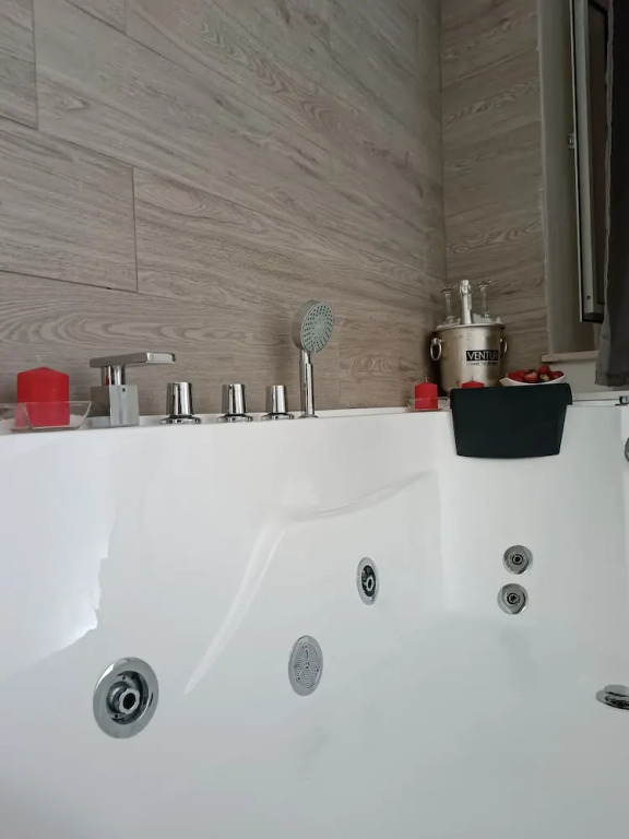 B & B Domus San PietRo