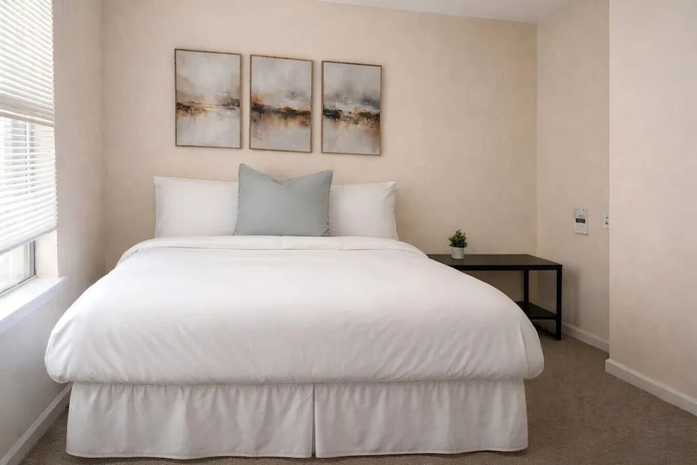 Apex Executive Apartments - 820 Benge Dr TX