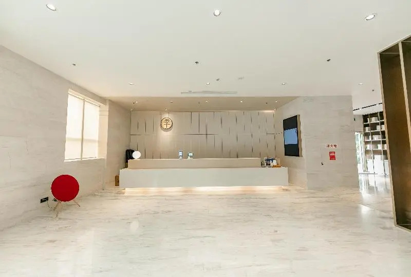 Ji Hotel (Zhengzhou Convention and Exhibition Cent