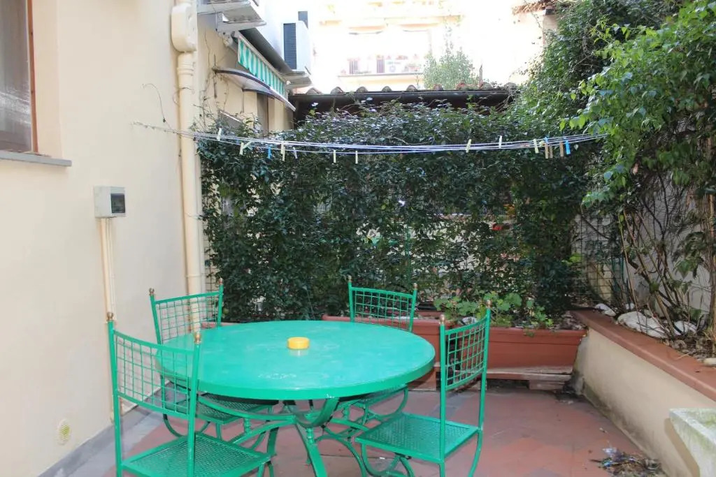 Gmax Guelfa Apartments