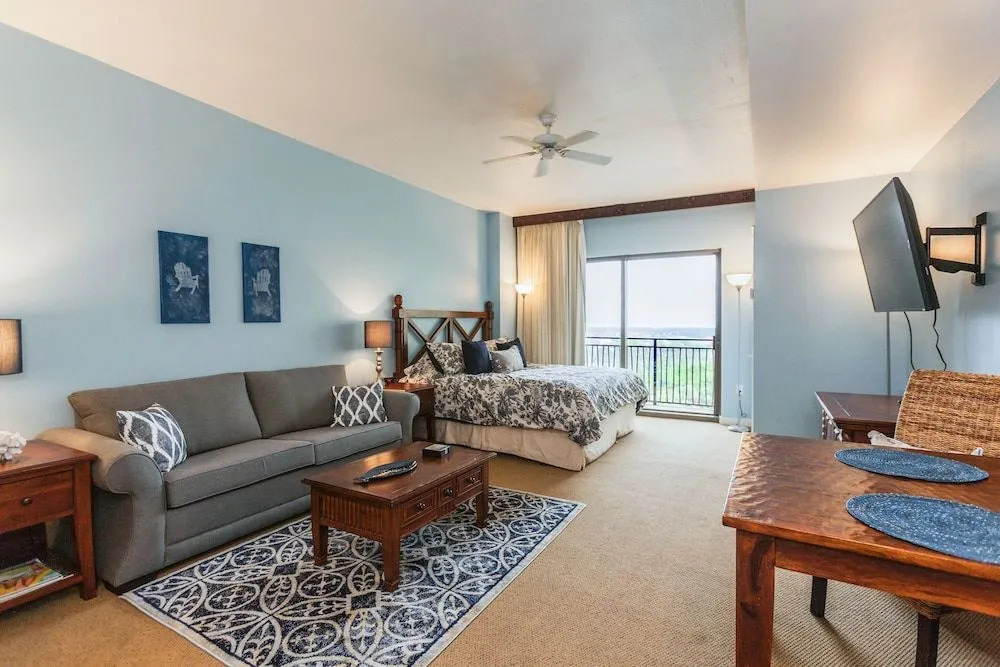 15100 Front Beach Rd Condo Unit 1115 Studio Bedroom 1 Bathroom Condo