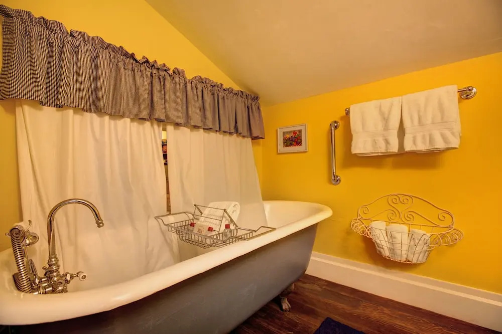 Dunbar House Inn and Event Property