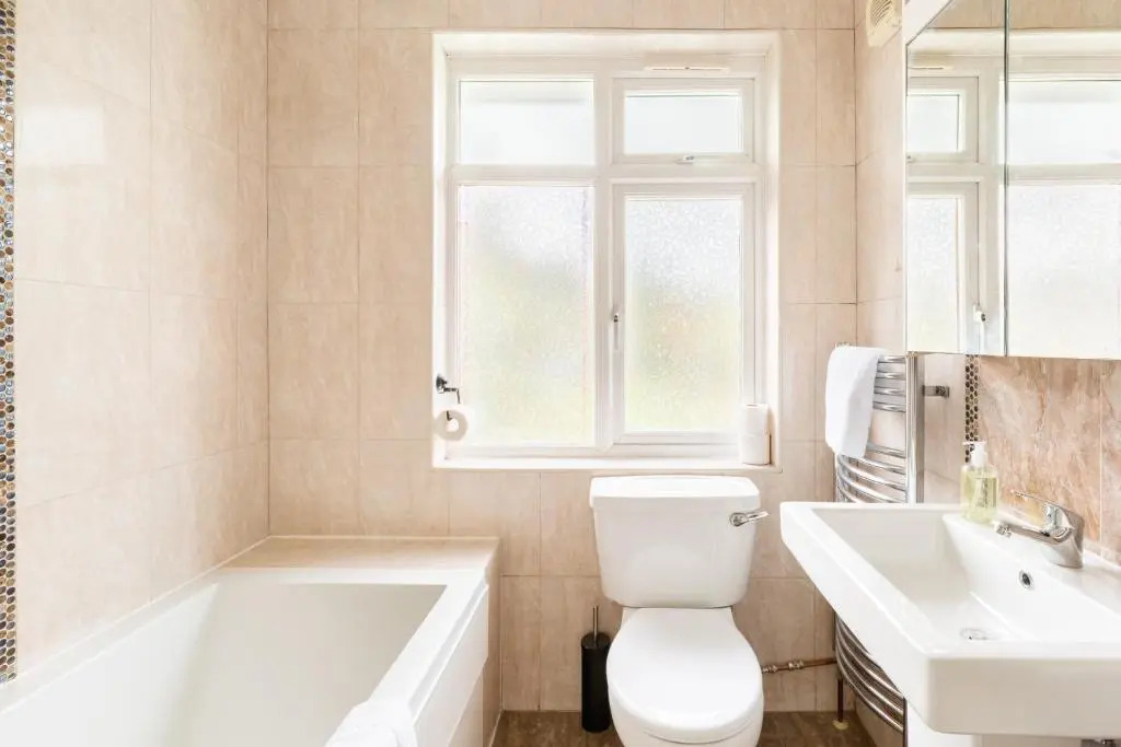 Beautiful 6 bedroom house for 15 guests next to Edgbaston Stadium
