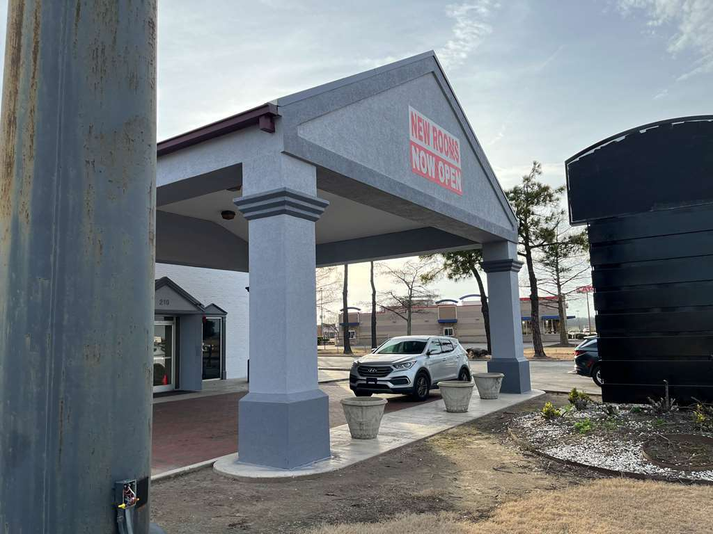 Howard Johnson West Memphis