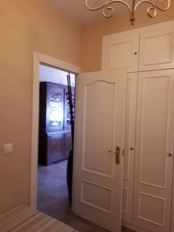 Twin Room in Valencia With Private Bathroom and Large Terrace for Pets