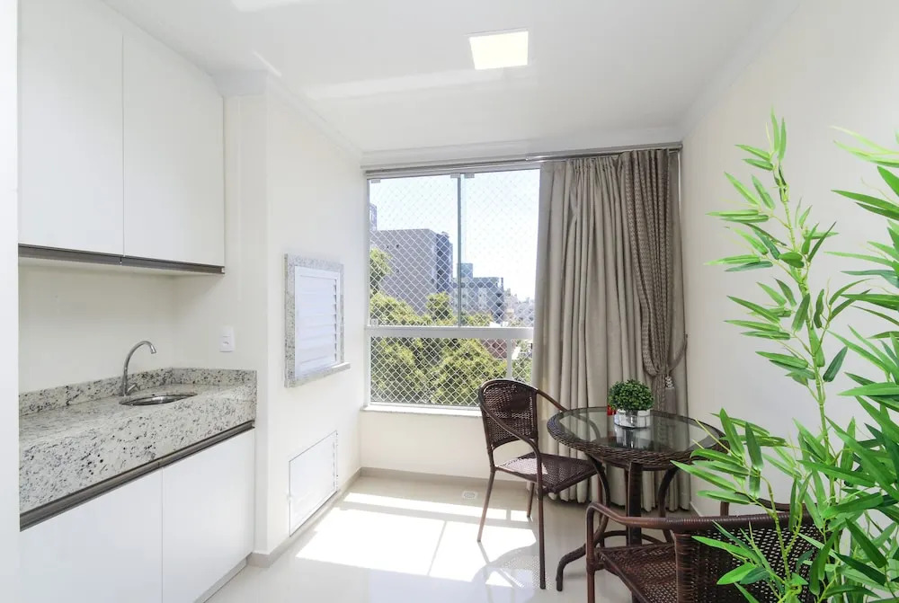Aluguel Apartamento 2 quartos 1 suite 324