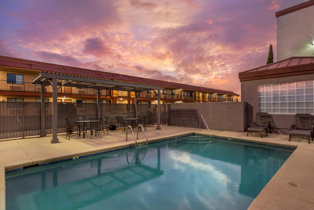 Best Western Gold Poppy Inn