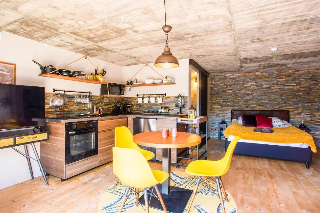 VILLA JUSTINE VI4239 By Riviera Holiday Homes